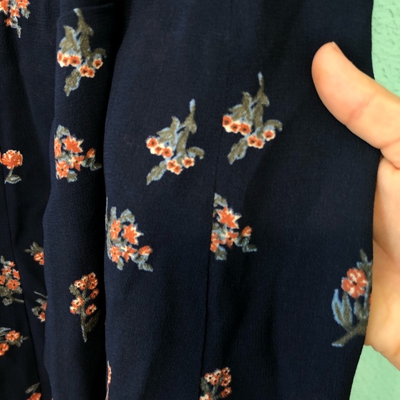 Reformation dress - Picture 5 of 5